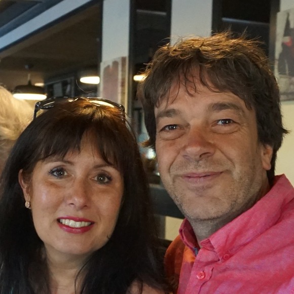 Meet your Posher, Caroline - Picture 1 of 1